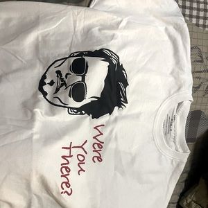 T-shirt with Johnny depp on it size medium
